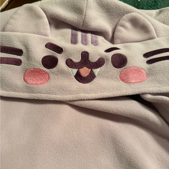 Cute Purple Pusheen Hooded Cape with Animal Ears - Picture 8 of 8